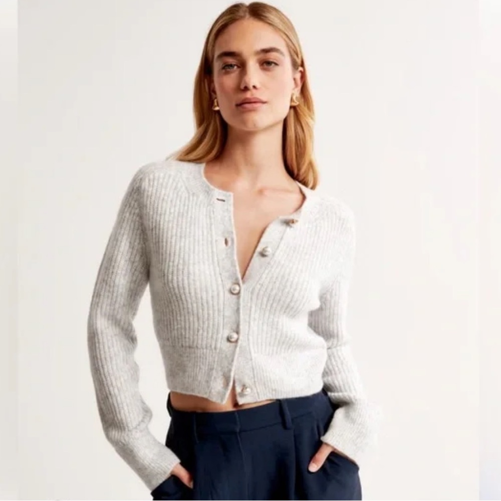 Abercrombie & Fitch Gray Cardigan XS